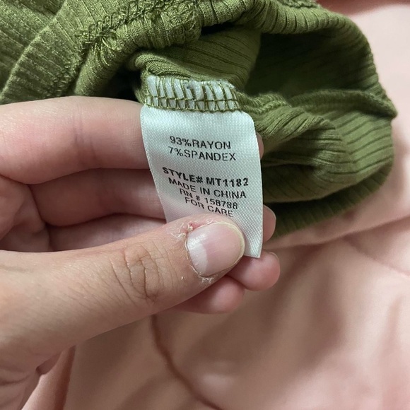 Mable Rouched Crop Top - Picture 4 of 4